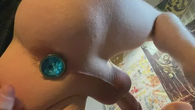 [18] Pulling this plug out of my ass so you can slide something bigger in 🫢😅