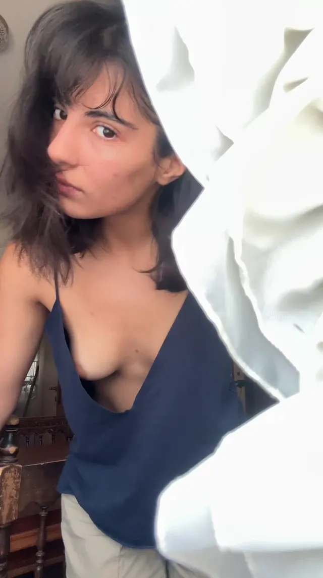 Small yet distracting