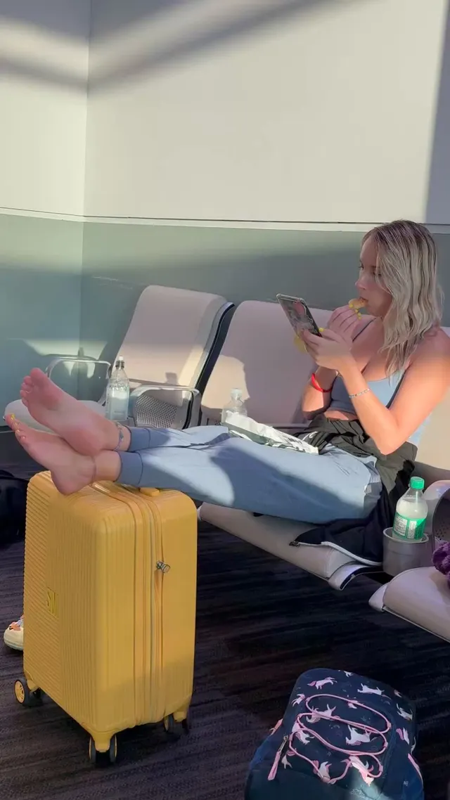Waiting for my flight… ✈️ and a foot rub