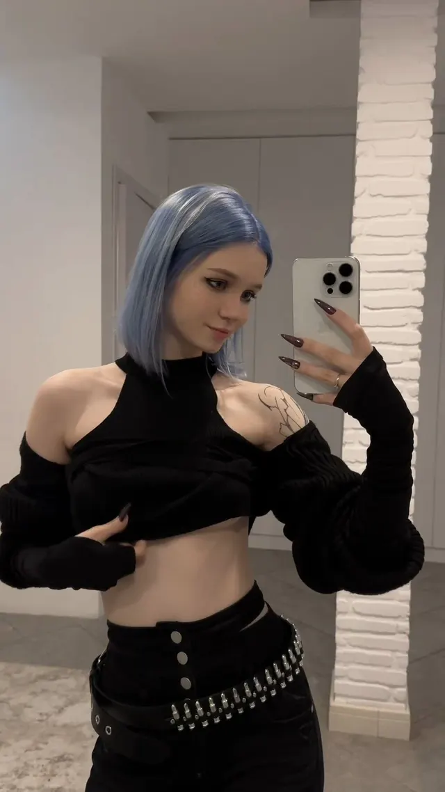 Are you gonna bust a nut or scroll down?