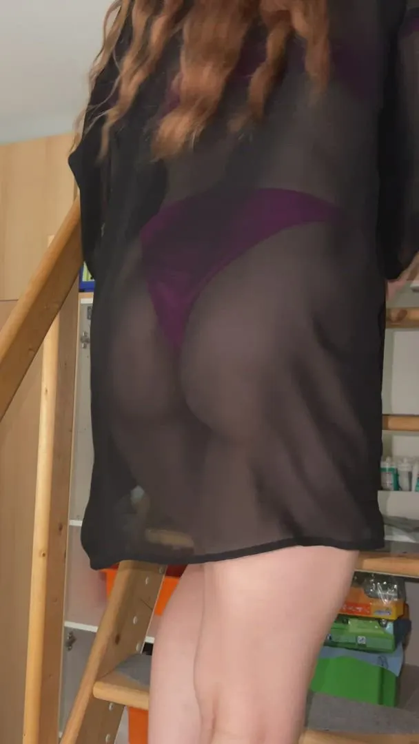 I wonder how big you are down there, I wanna check.