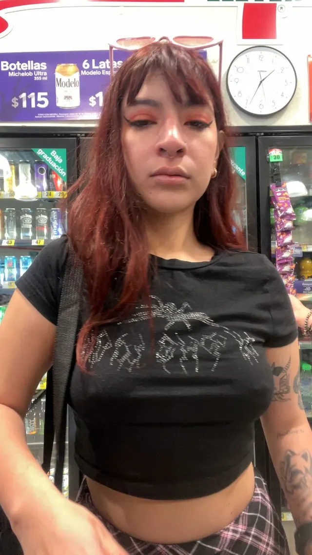 Did you know they sold cake at 7 eleven