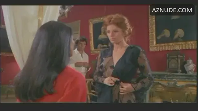 Paola Senatore and Laura Gemser - Emanuelle in America (1977)