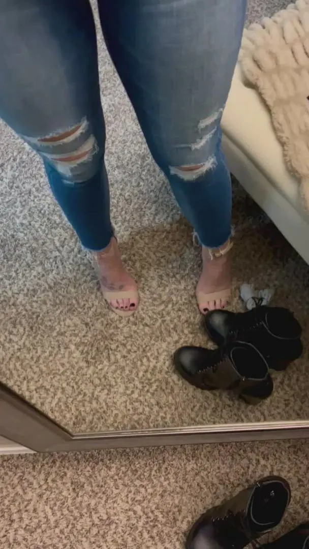 Am I fuck buddy or breeding material? 🥵