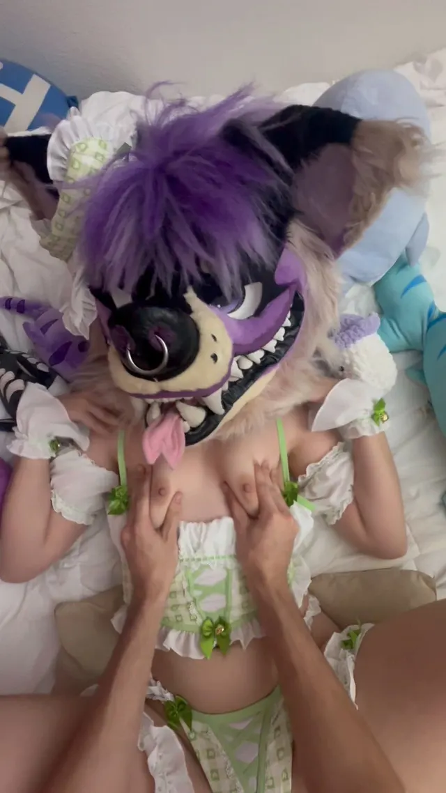 💜He Wants Me Right Now 🤭