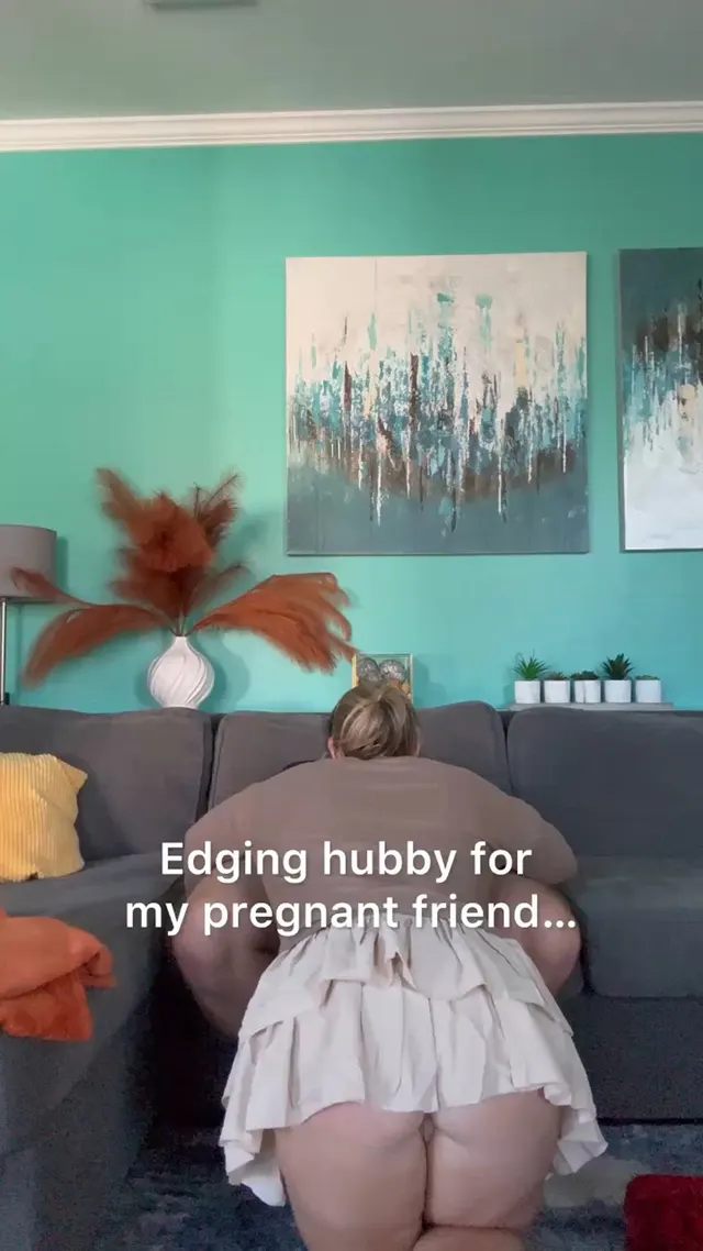 Pregnant hotwife comes over for a quick creampie to take home to her husband