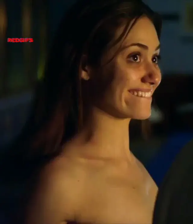 Emmy Rossum - Shameless (S01E07)