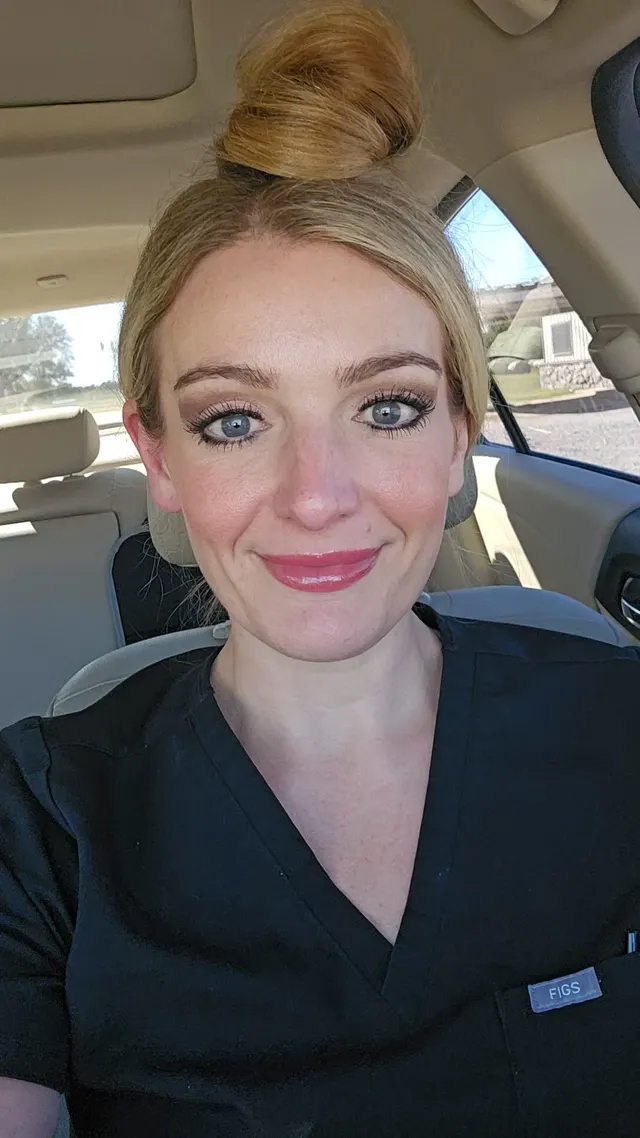 So excited to be able to post here, hope you like mine, not my best face but the fact that this was in public fits the "wild" part of this community, I hope 