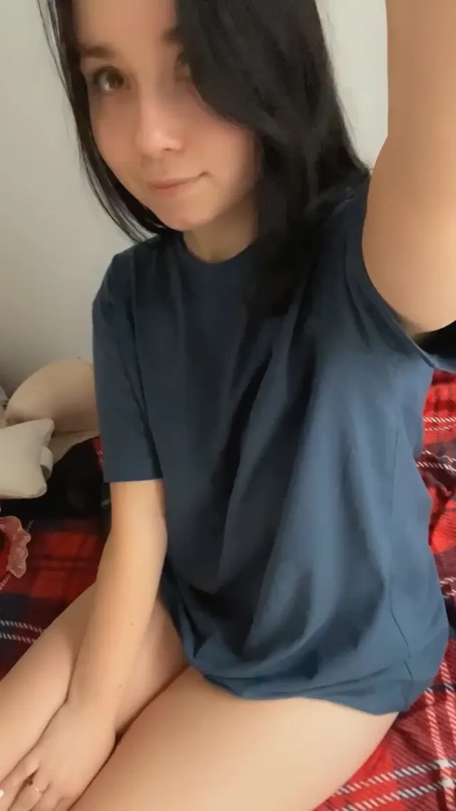 Watch out! Organic titties reveal!