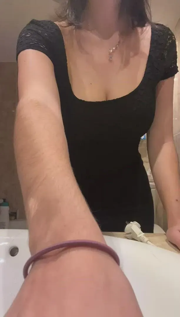 Look how easy it is to undress me