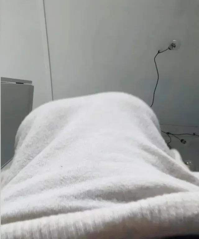 It’s getting cold, I got a hiding spot (drop)