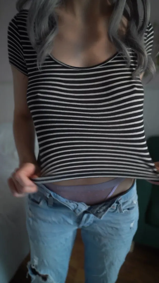 No bras anymore in 2025...