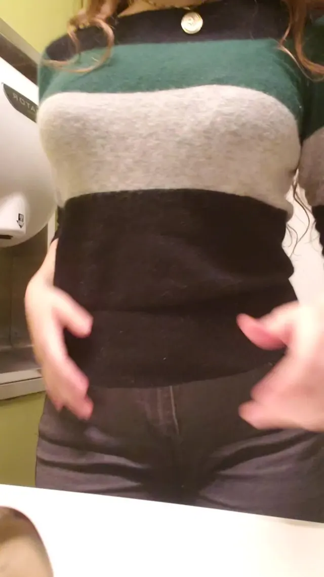 did a double public drop for my favorite sub 🥰 what do you think? (18f)