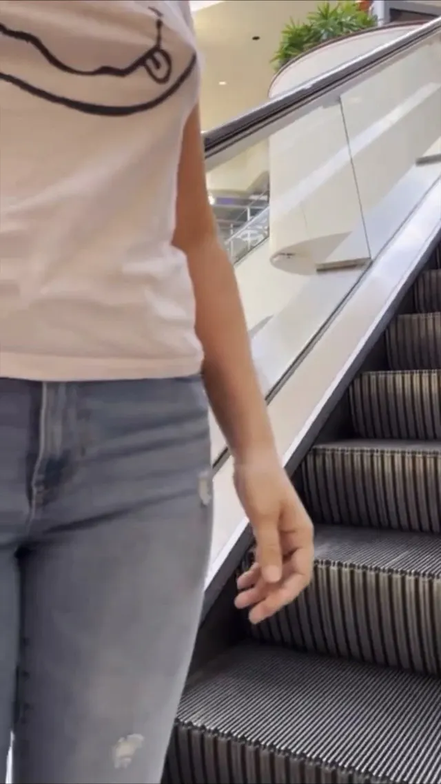 Taking my titties out in the middle of the mall was one of my riskiest flashes ever, so many people around, such a turn on…