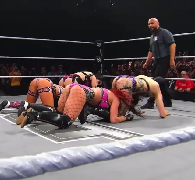 Stephanie Vaquer and Rhea Ripley