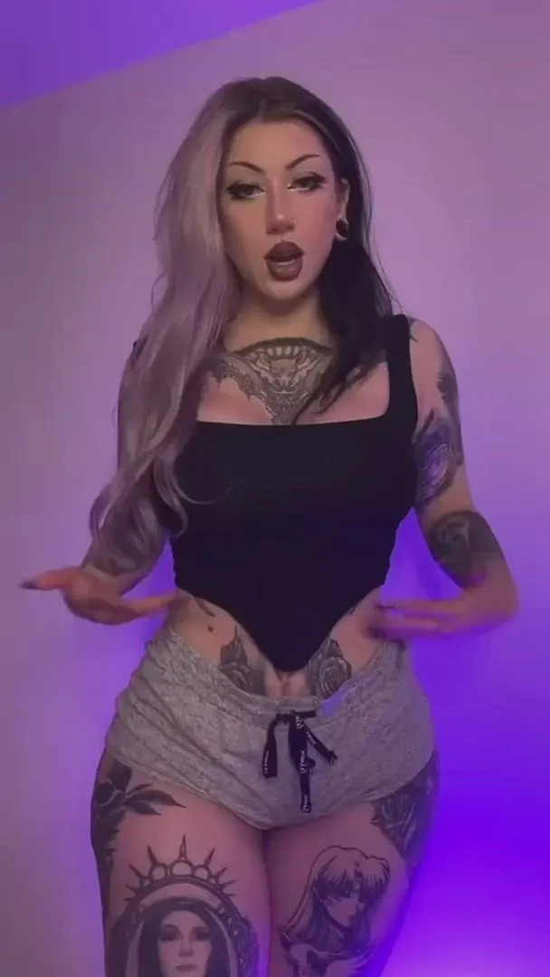 E girl’s bbl reveal