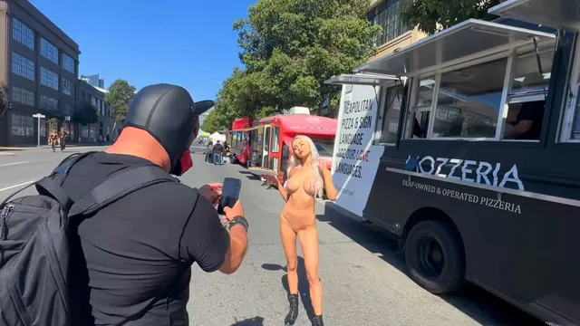 I wonder if he liked the photo