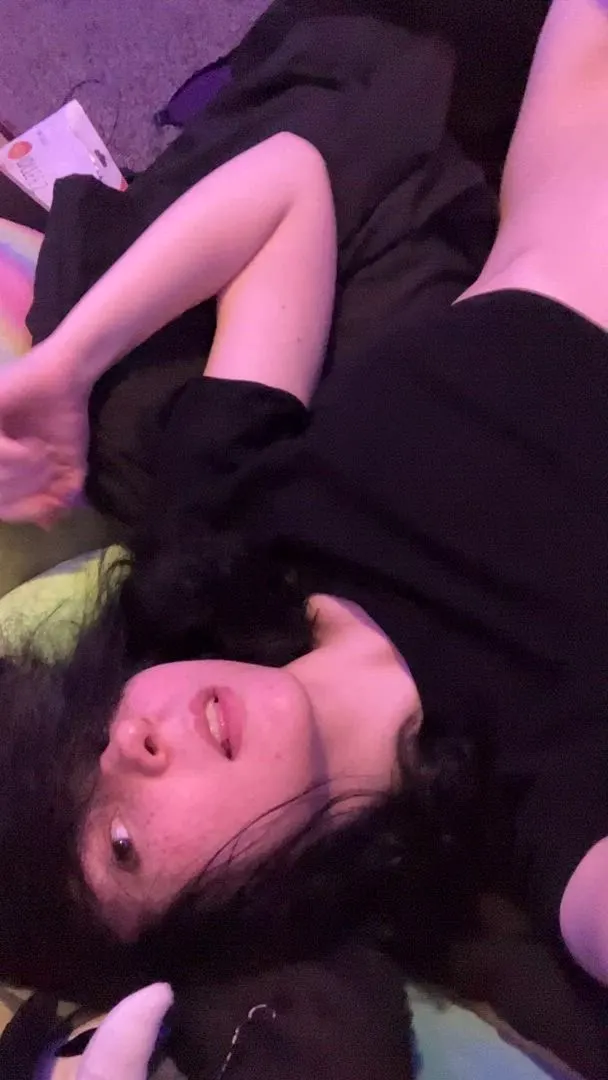 Glass toys and boi pussy