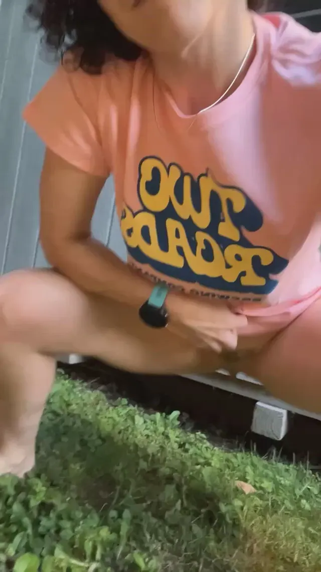 About to find out which of my followers are the real freaks 😝