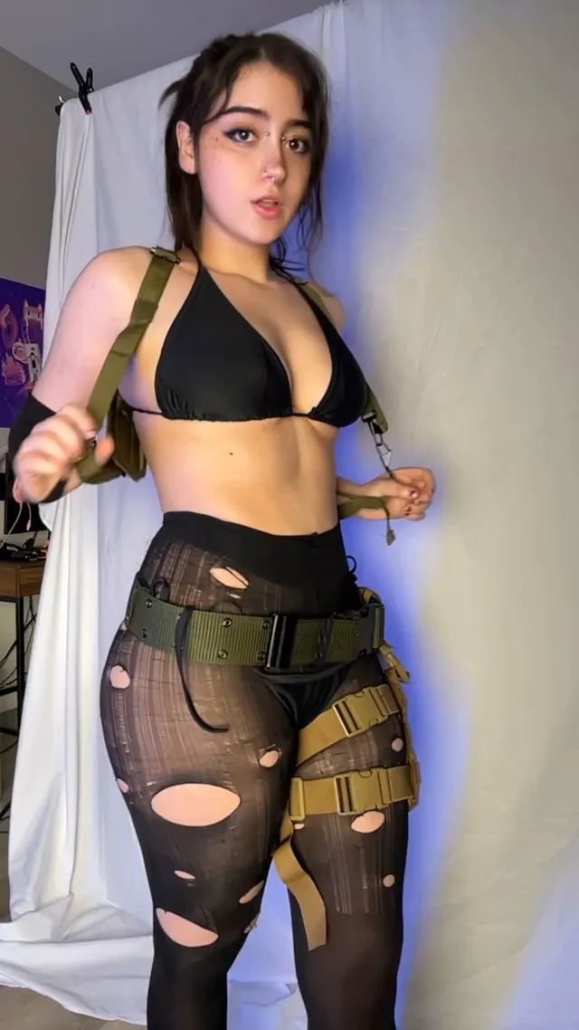 Quiet MGSV but thicker by me