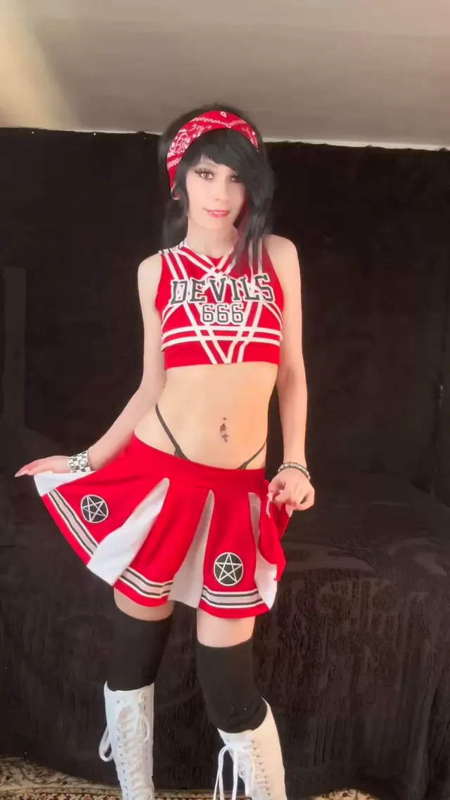 Let me be your cheerleader ;3