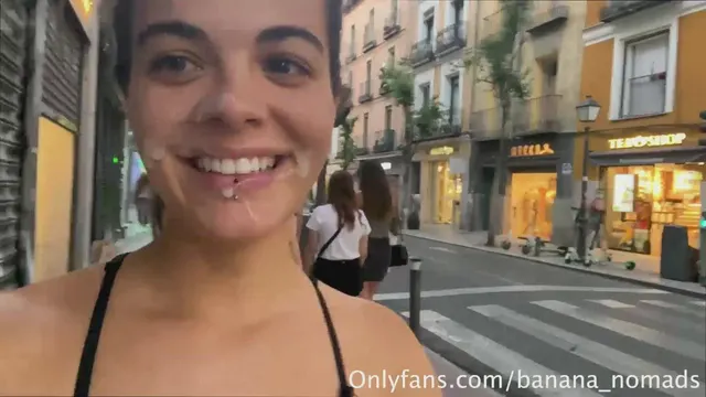 Another epic cumwalk from Banana Nomads!