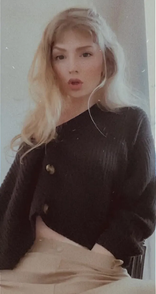 let me swallow your nut 🥺