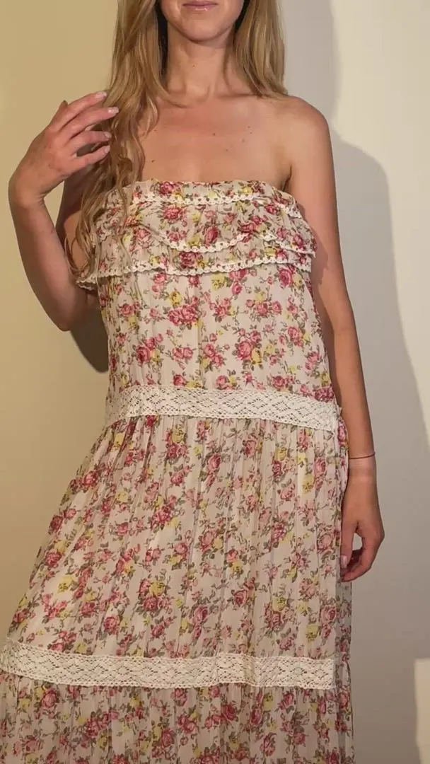 Would you be happy to see a hairy pussy under my dress?